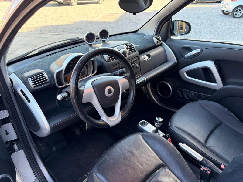 Smart Fortwo BRABUS ОРИГИНАЛНО ИЗПЪЛНЕНИЕ/102К.С./ОБСЛУЖЕН, снимка 8 - Автомобили и джипове - 52241698