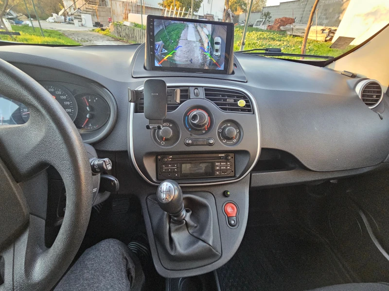 Renault Kangoo 1.5DCi, снимка 12 - Автомобили и джипове - 52507819