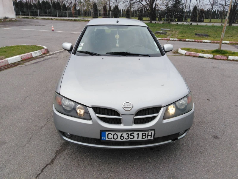 Nissan Almera