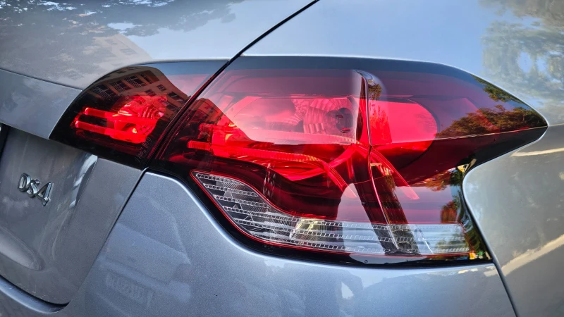 Citroen DS4 1.6 HDI 120 KC EVRO 6, снимка 8 - Автомобили и джипове - 52861491