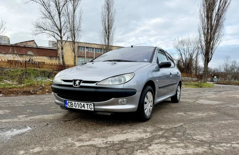 Peugeot 206 1.4i, снимка 3 - Автомобили и джипове - 53294054