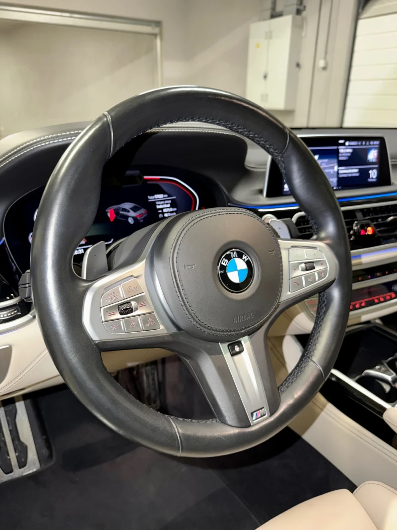 BMW 750 Ld X-drive, Executive Lounge package, снимка 11 - Автомобили и джипове - 53447798