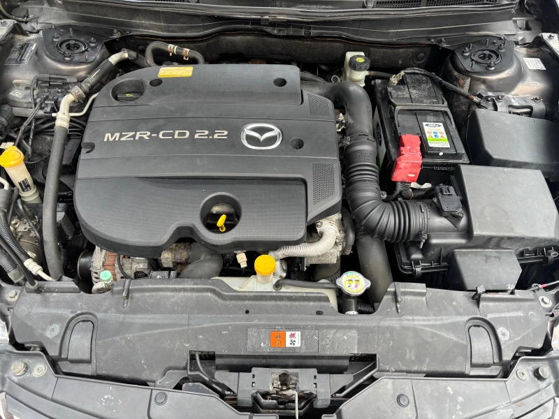 Mazda 6 2.2 MZR-CD FACE, снимка 15 - Автомобили и джипове - 53459537