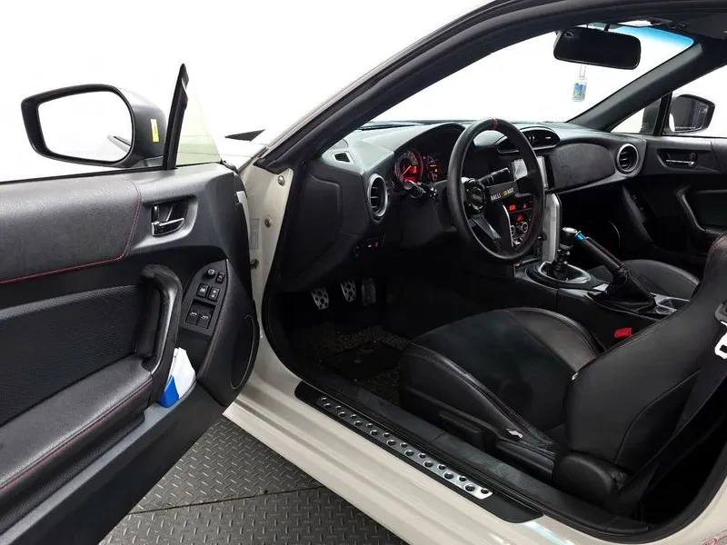 Toyota GT86 2.0, снимка 10 - Автомобили и джипове - 55069615