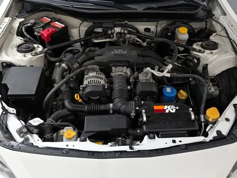 Toyota GT86 2.0, снимка 6 - Автомобили и джипове - 55069615