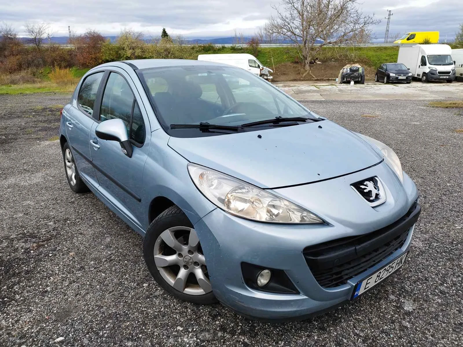 Peugeot 207 Lpg, снимка 1