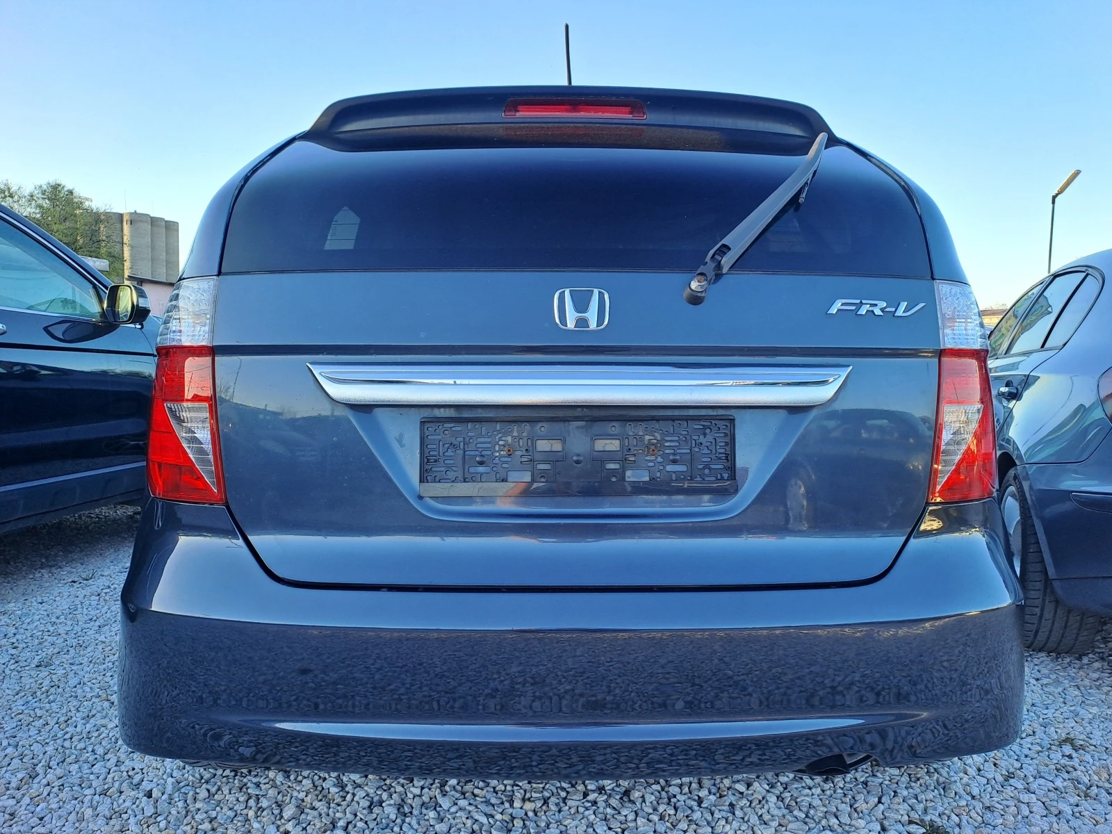 Honda Fr-v 1,7i,KLIMA - изображение 5