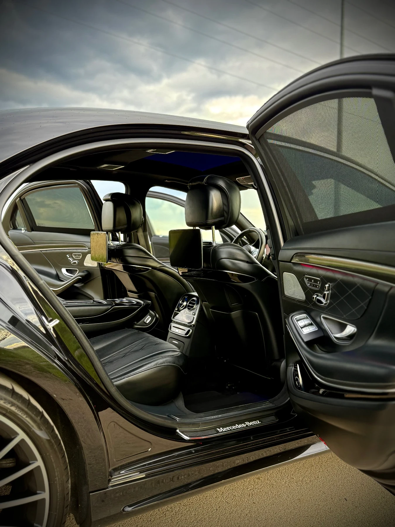 Mercedes-Benz S 560 2-ри собственик/Long/4-matic/ориг. AMG - изображение 9