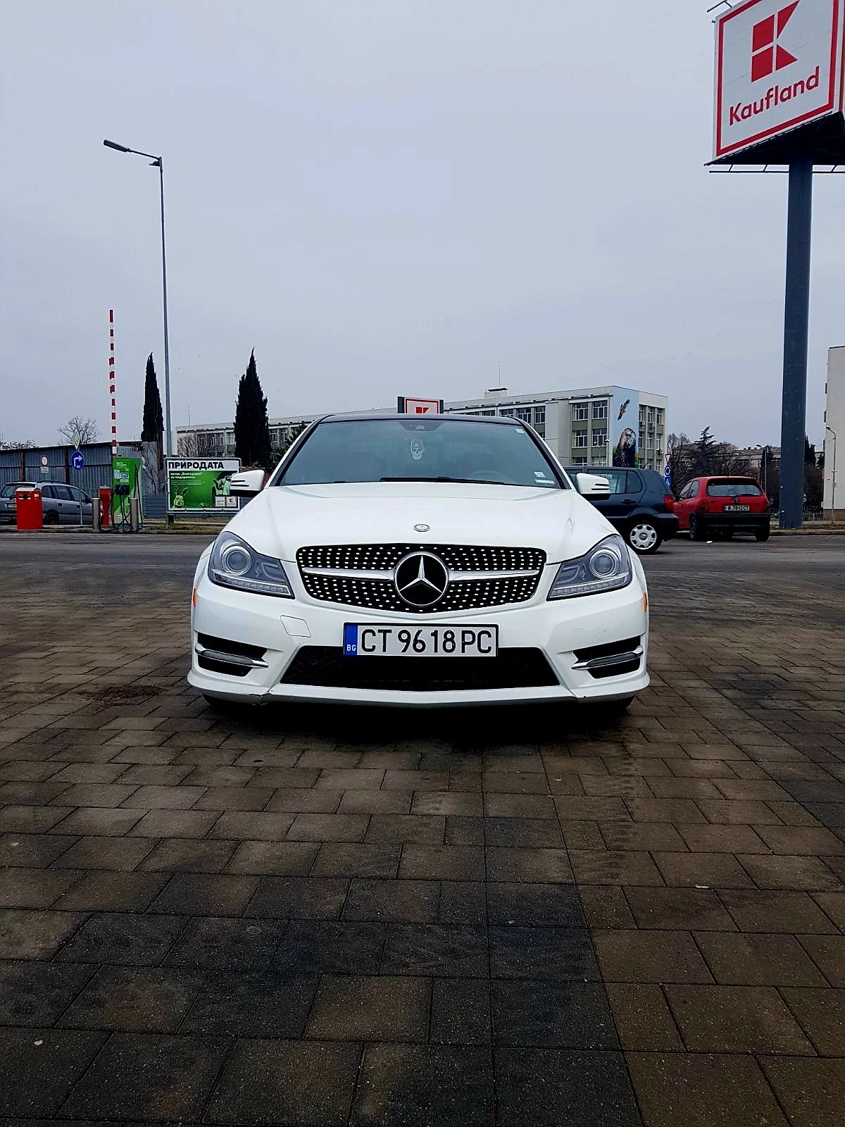 Mercedes-Benz C 300 3.5 4Matic 7G-tronic - изображение 2