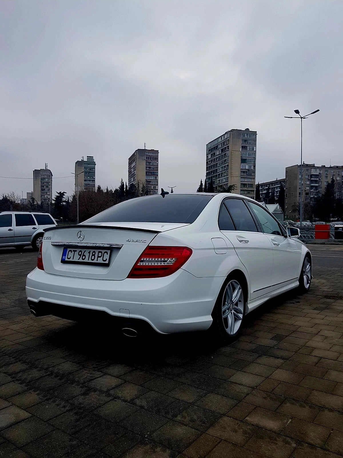 Mercedes-Benz C 300 3.5 4Matic 7G-tronic - изображение 5