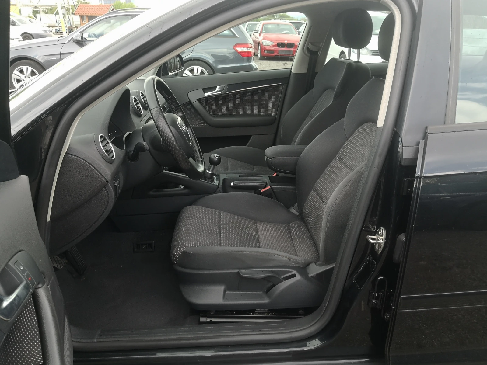 Audi A3 Sportback 1.4TFSi - изображение 8