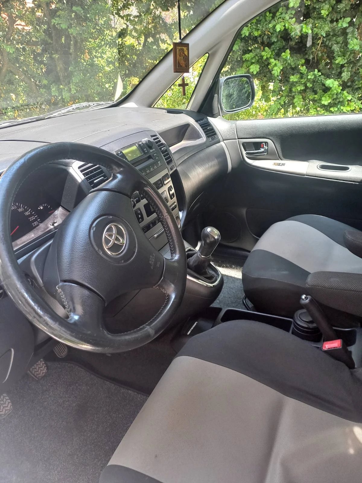 Toyota Corolla verso ГАЗ - изображение 5