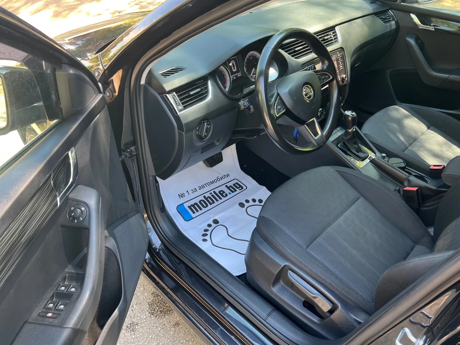 Skoda Octavia 2.0TDi, 4x4 - изображение 8