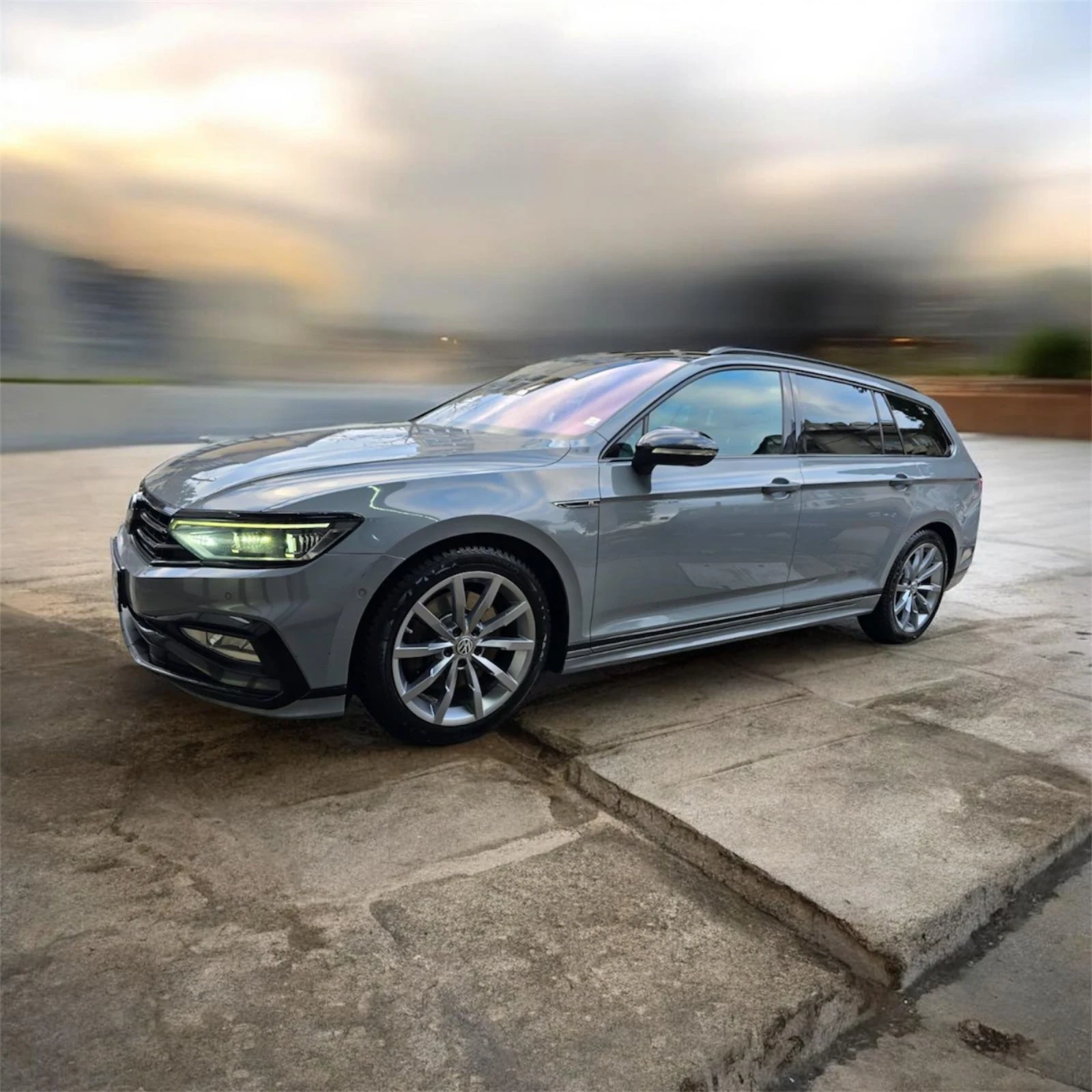 VW Passat 3x R-line Bi-TDI 4-motion special edition 132/2000 - изображение 2