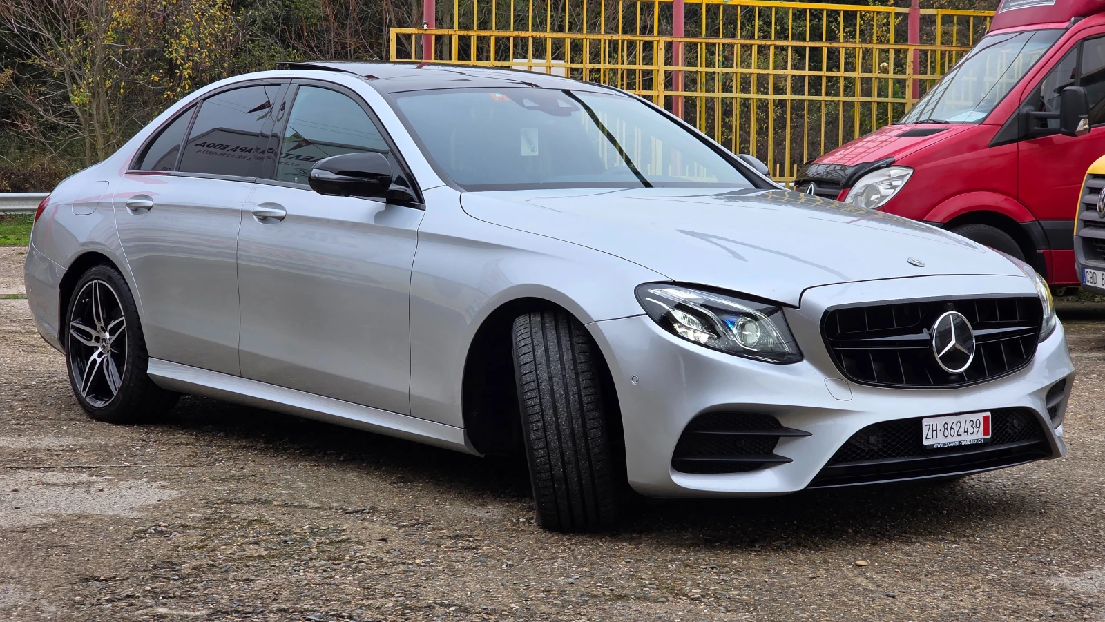 Mercedes-Benz E 220 AMG/4 Matic/Distronik/BURMESTER/ШВЕЙЦАРИЯ - изображение 5