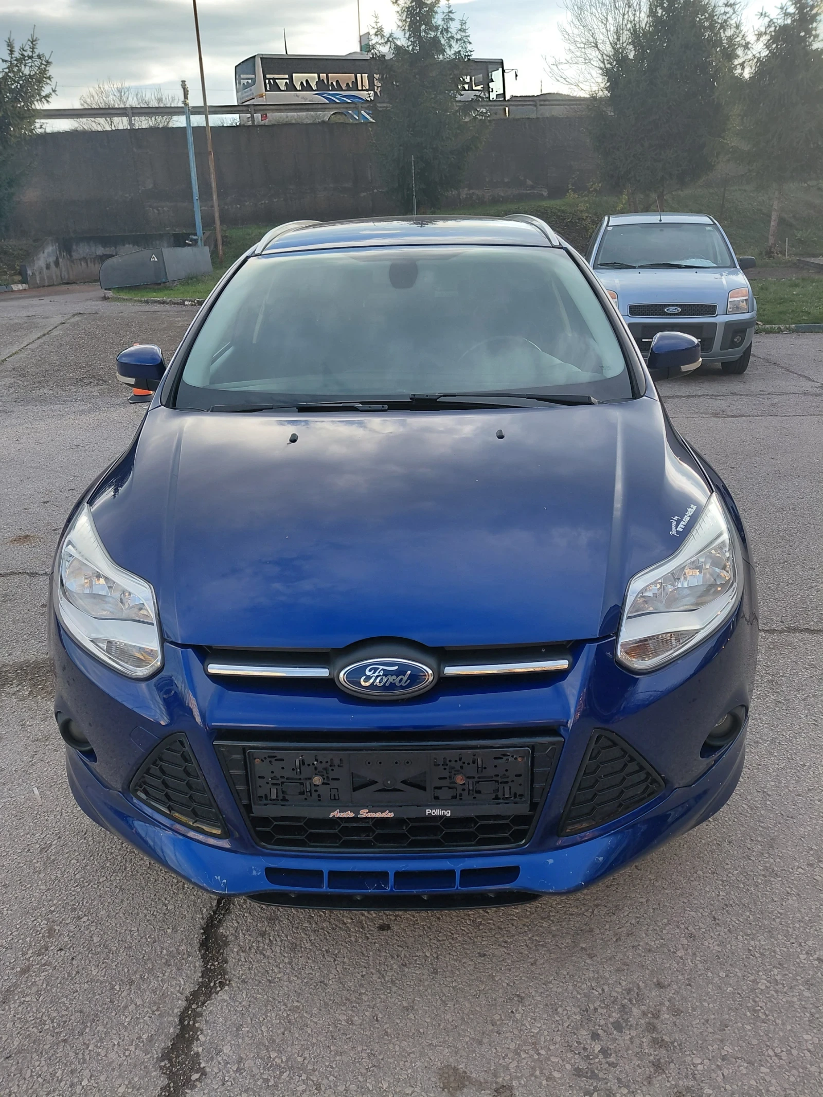 Ford Focus 1.0i 101к.с - изображение 2