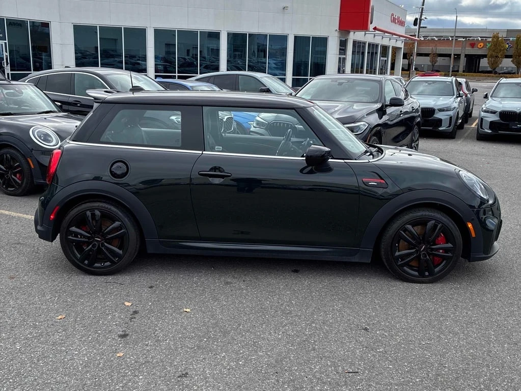 Mini John Cooper Works * CARFAX * ЦЕНА ДО БГ - изображение 3
