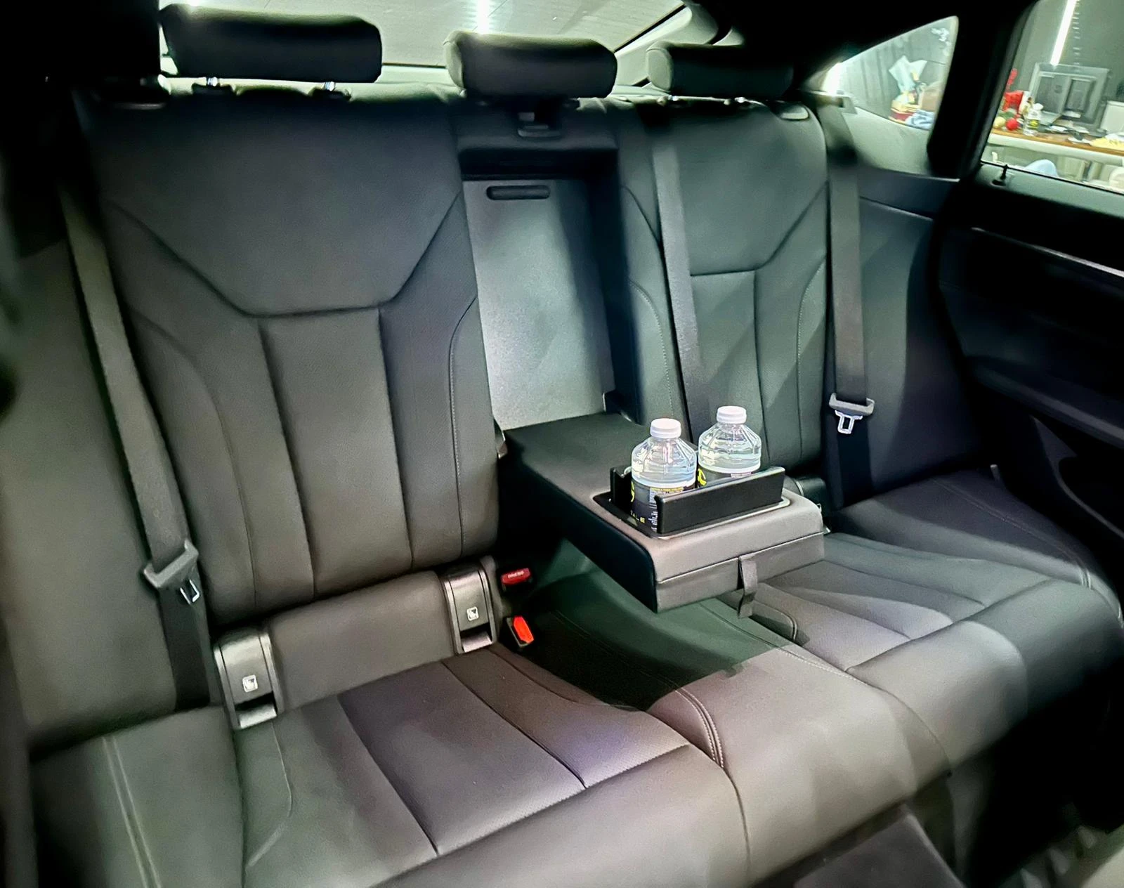 BMW i4 eDrive40* M* �����������* ������ | Mobile.bg � ����������� 13