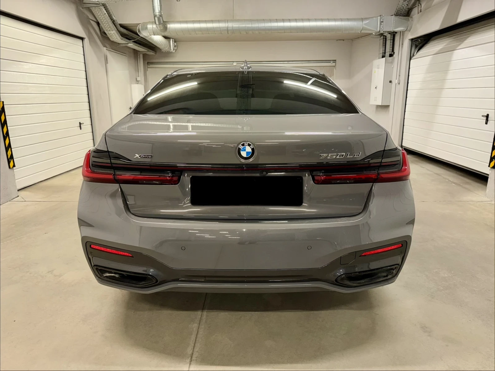 BMW 750 Ld X-drive, Executive Lounge package - изображение 6