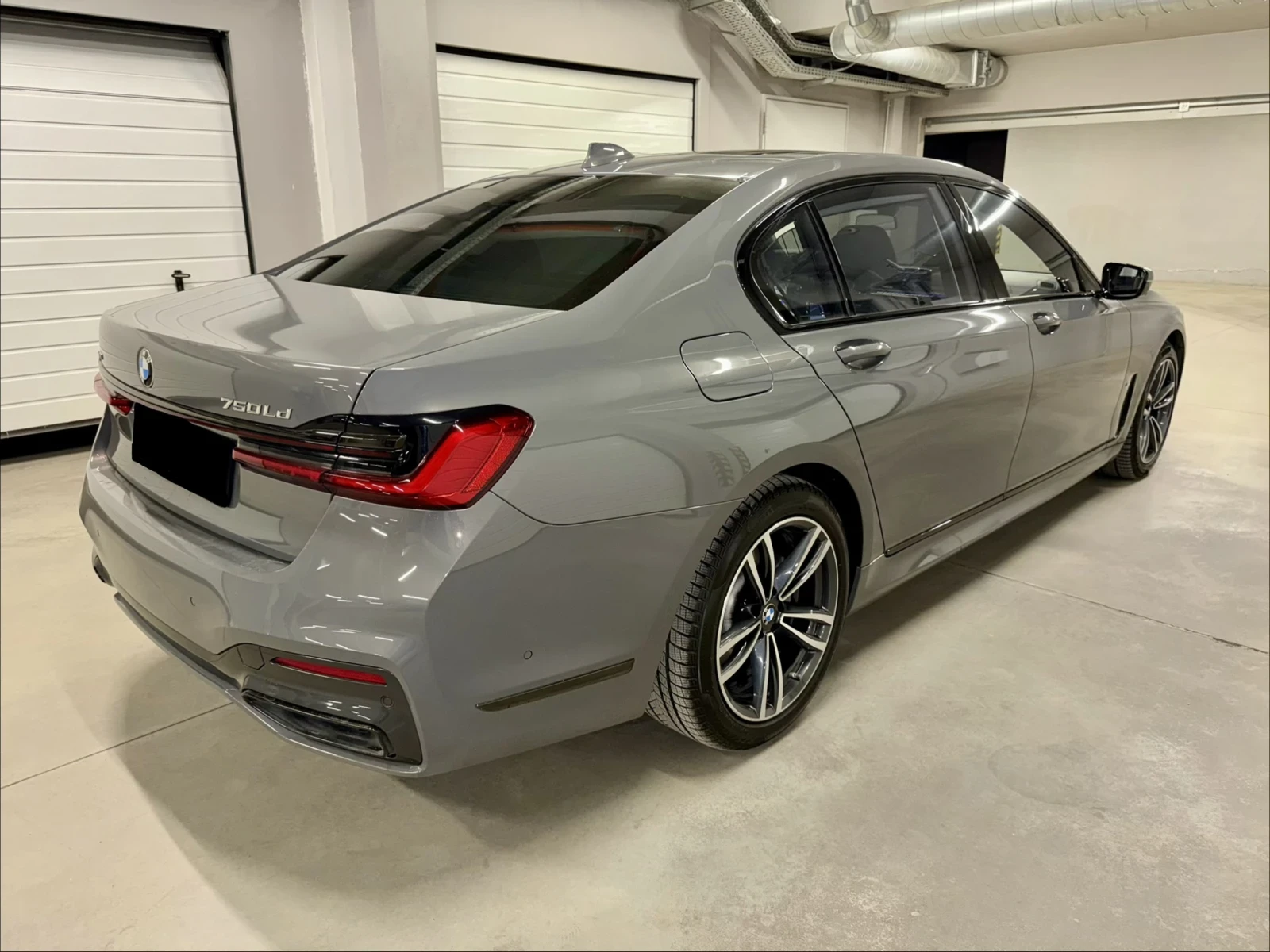 BMW 750 Ld X-drive, Executive Lounge package - изображение 4