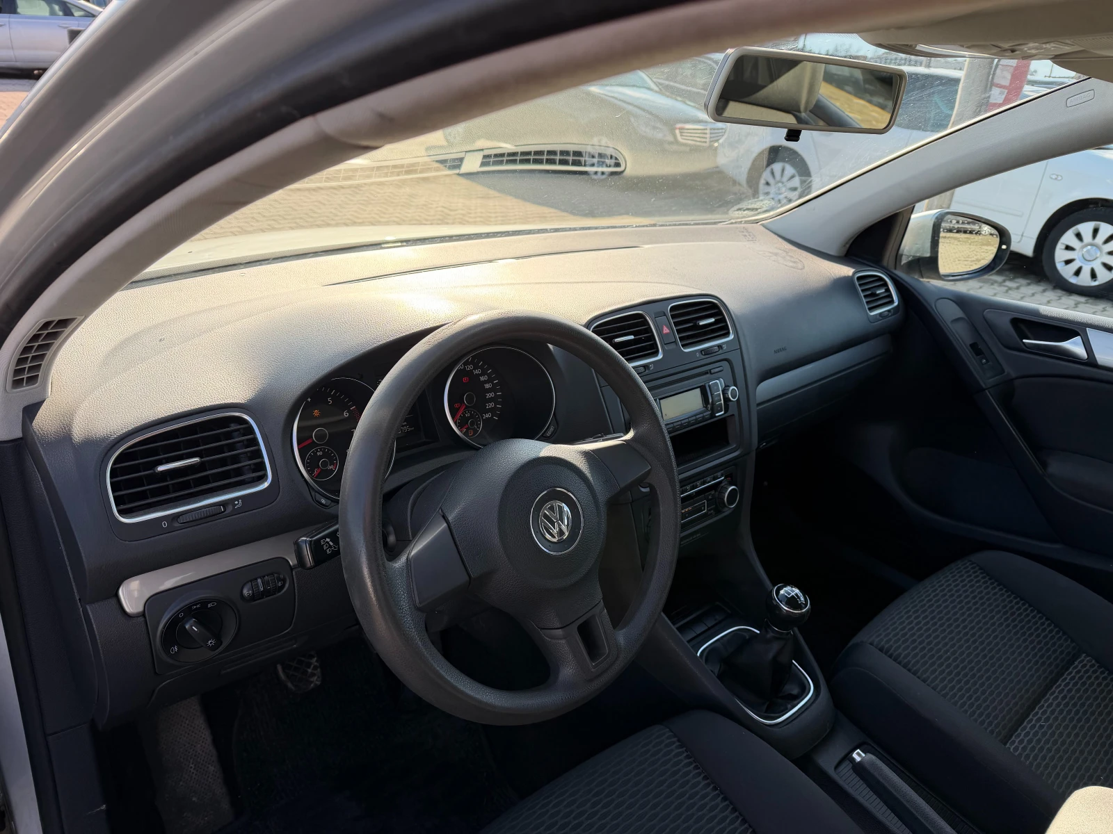 VW Golf 1.6i EURO 5 | Mobile.bg � ����������� 11