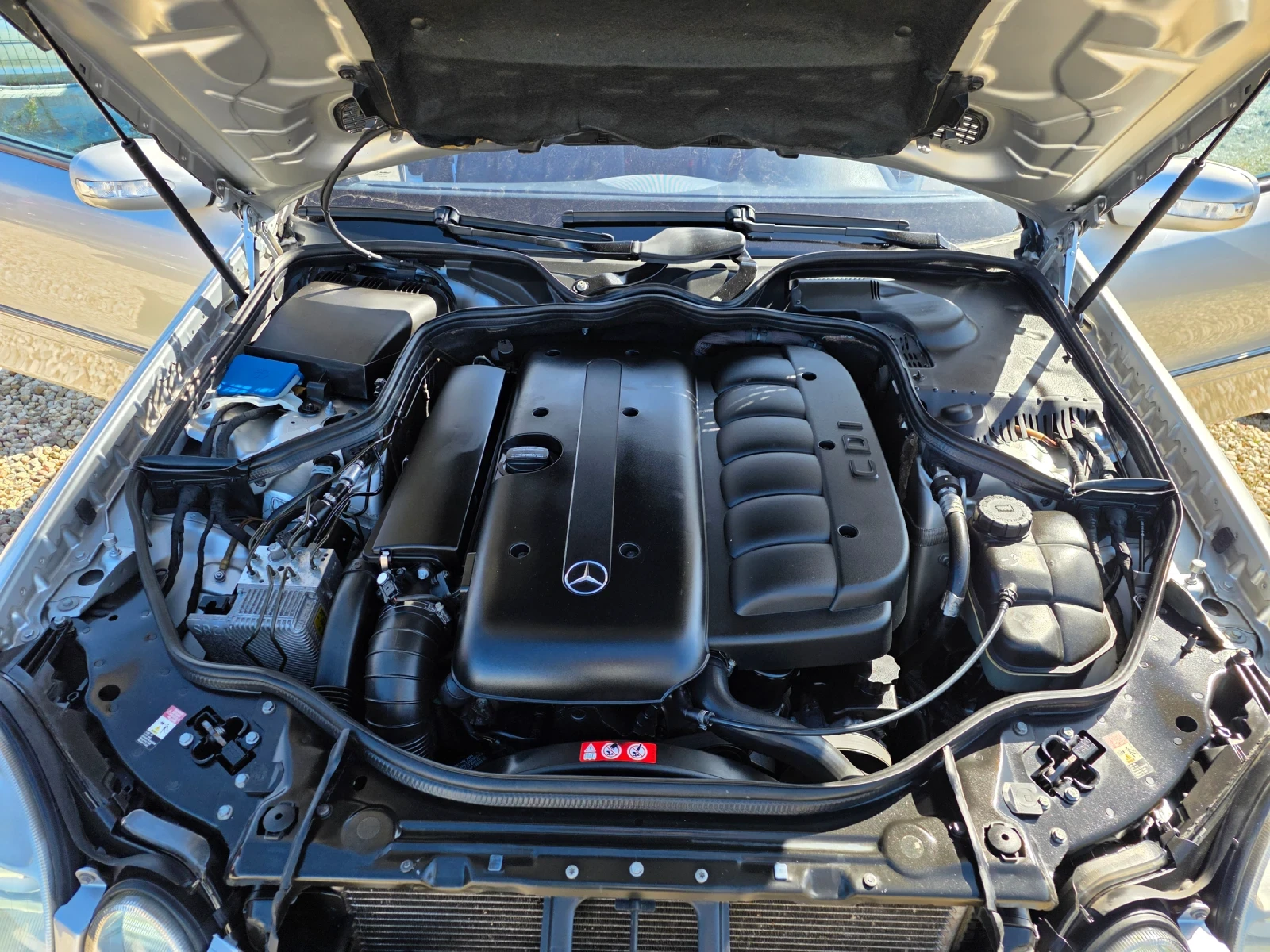 Mercedes-Benz E 280 CDI 198х.км AVANTGARDE - КАТО НОВА !!!, снимка 14 - Автомобили и джипове - 53759655