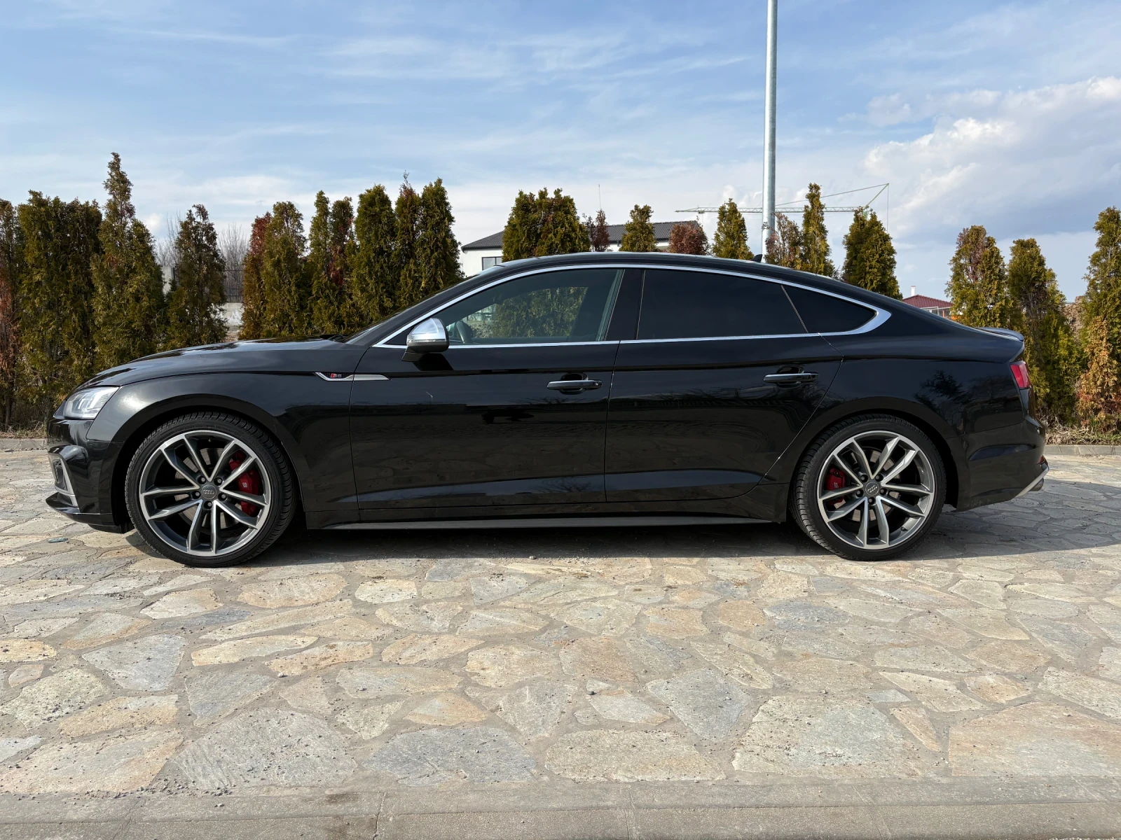 Audi S5 3.0TFSI Bang oufsen digital, снимка 2 - Автомобили и джипове - 53759904
