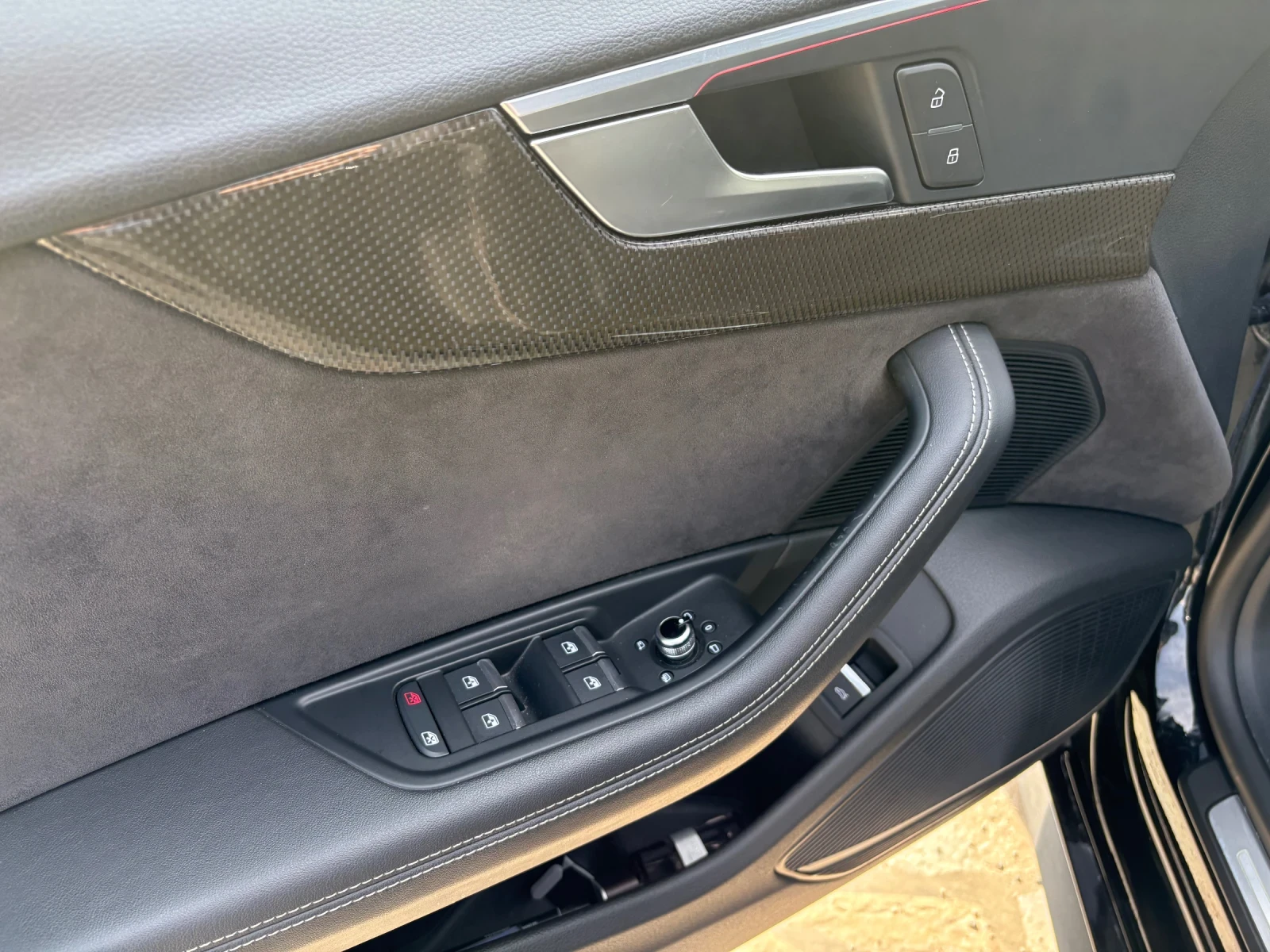 Audi S5 3.0TFSI Bang oufsen digital, снимка 10 - Автомобили и джипове - 53759904