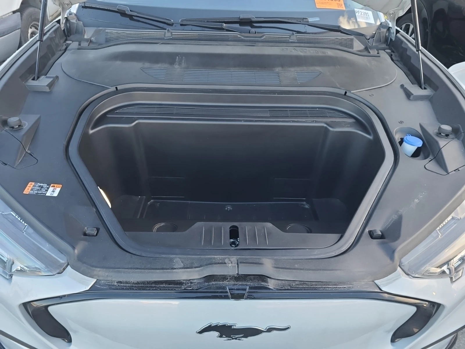 Ford Mustang Mach-E PREMIUM, снимка 14 - Автомобили и джипове - 53761100