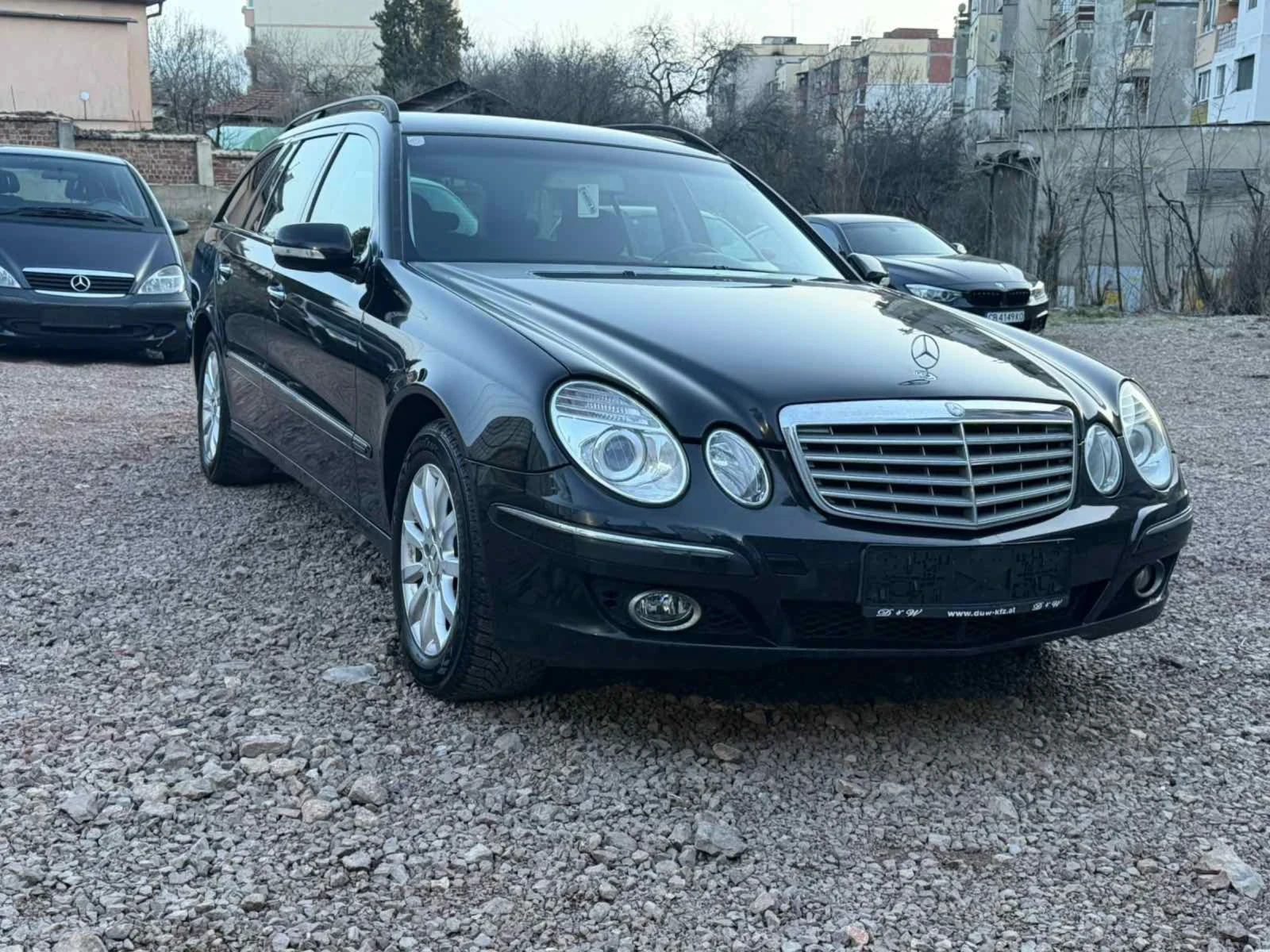 Mercedes-Benz E 220 Facelift 170кс, снимка 2 - Автомобили и джипове - 53866100