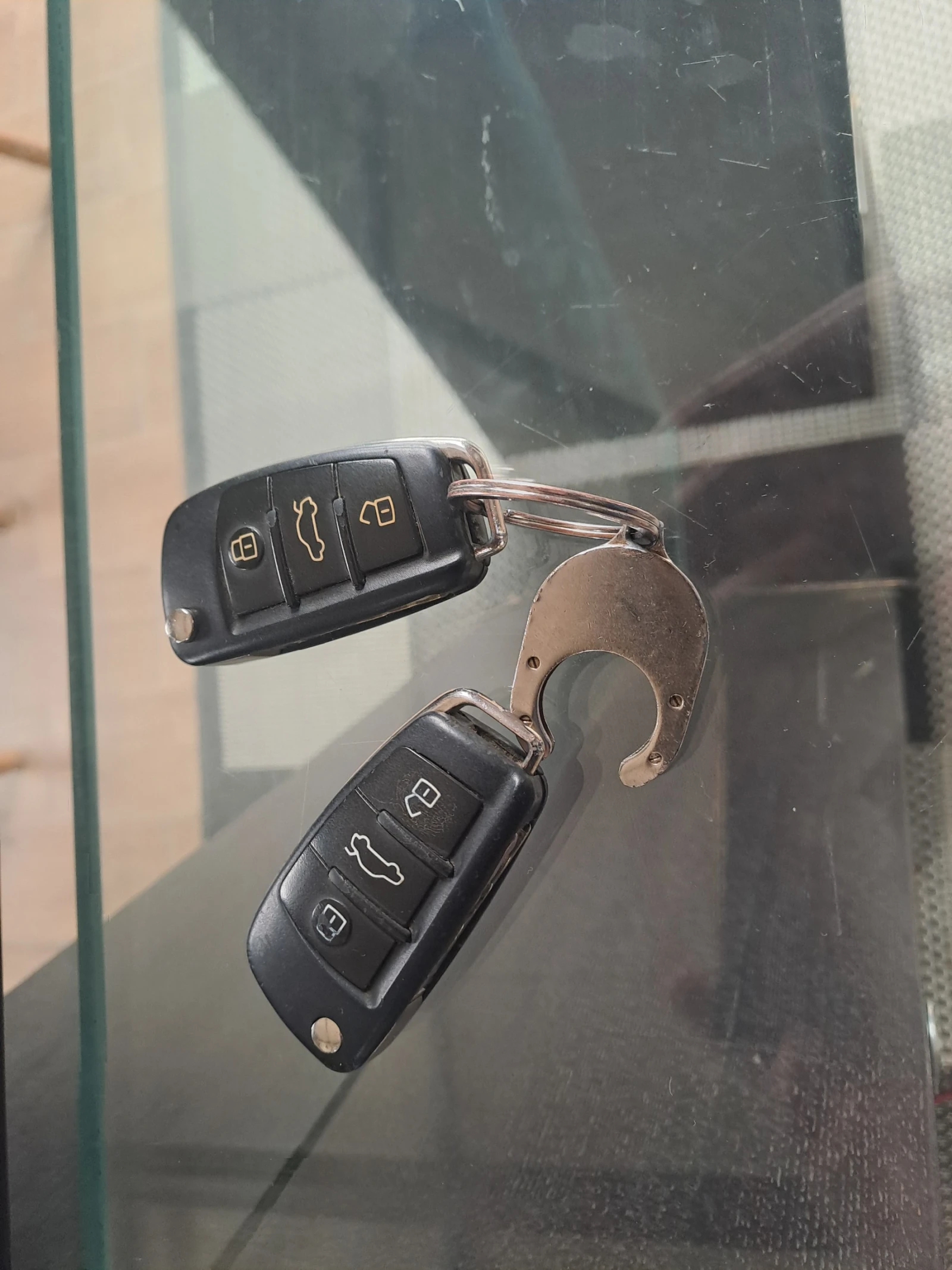 Audi A4 2.0TDI 140K.C., снимка 10 - Автомобили и джипове - 54078426