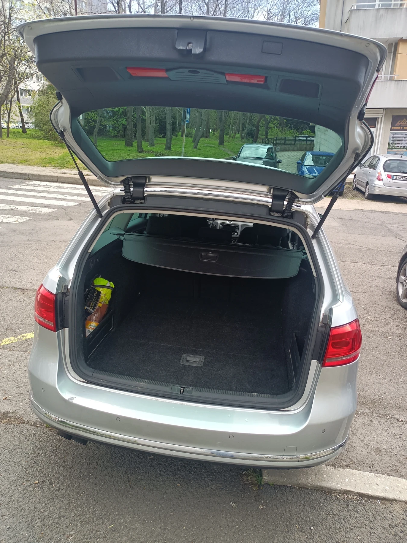 VW Passat, снимка 5 - Автомобили и джипове - 54235717