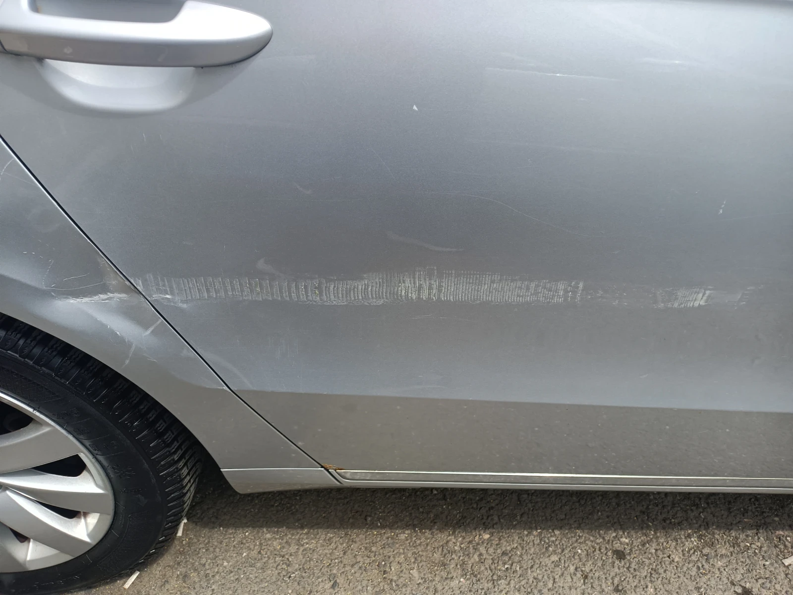 VW Passat, снимка 14 - Автомобили и джипове - 54235717