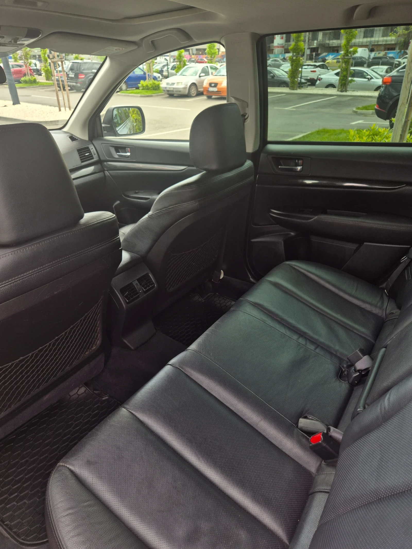 Subaru Legacy 2.5GT ГАЗ* СЕРВИЗНА ИСТОРИЯ , снимка 7 - Автомобили и джипове - 54643676