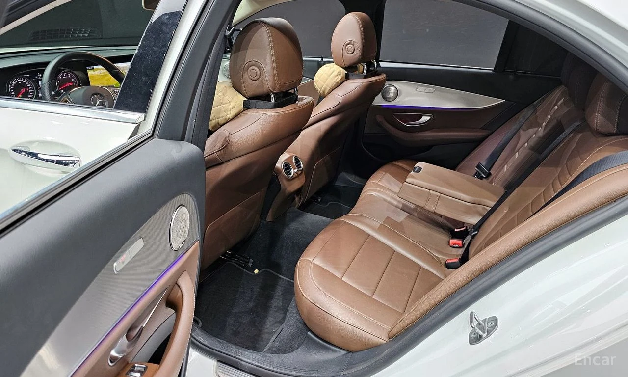 Mercedes-Benz E 200 AVANGARDE* BURMESTER* �������* ��������� | Mobile.bg � ����������� 11
