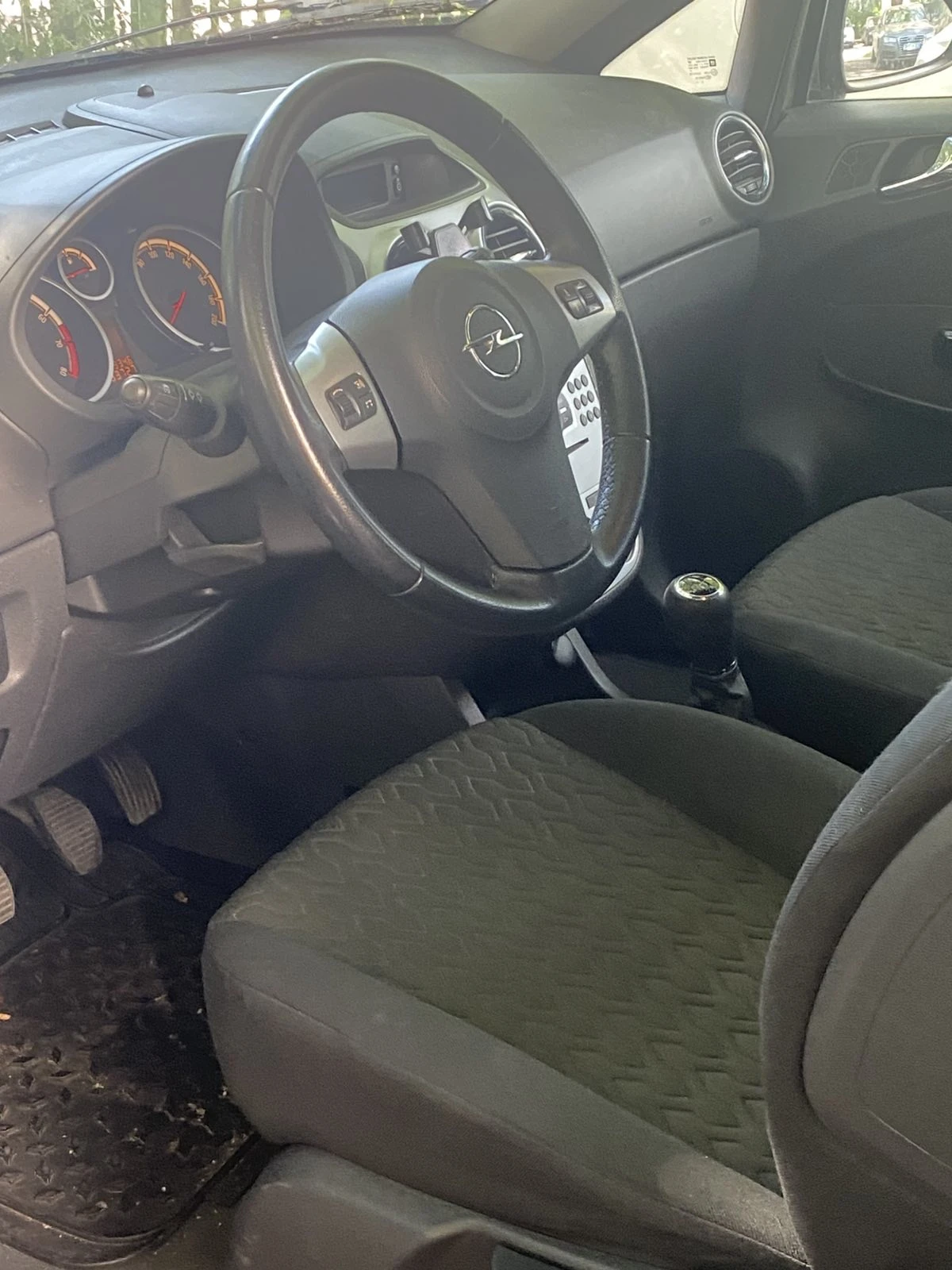 Opel Corsa, снимка 7 - Автомобили и джипове - 54858408