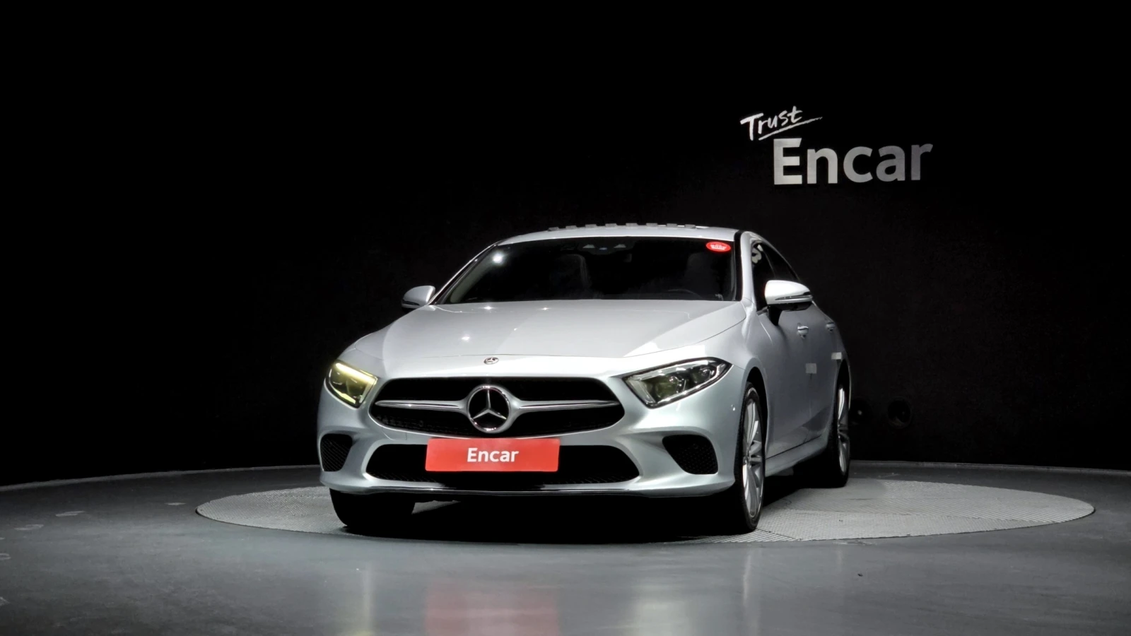 Mercedes-Benz CLS 400 4MATIC | Distronic | HUD | 360 Camera | Ventilated, снимка 3 - Автомобили и джипове - 54894172