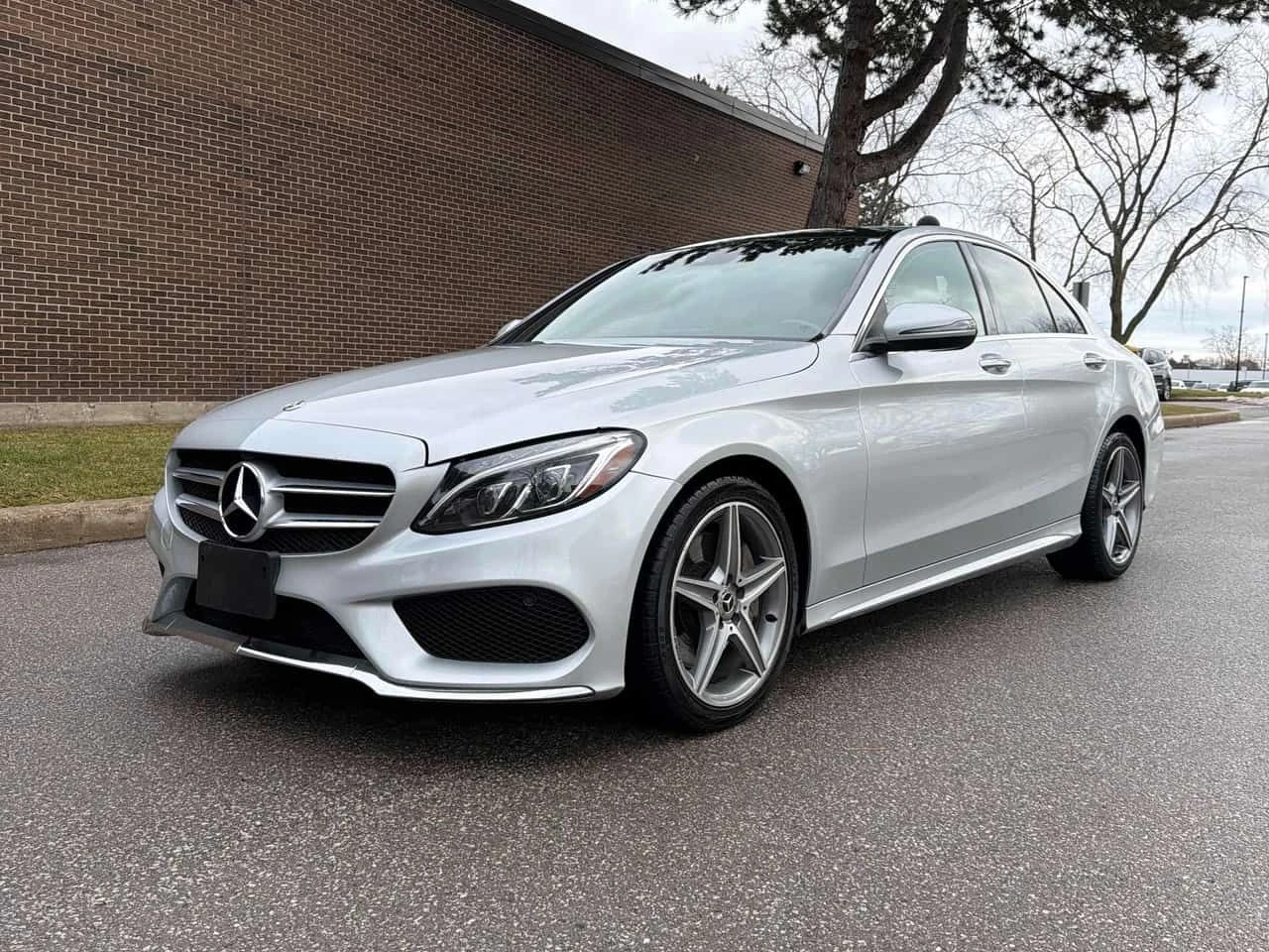 Mercedes-Benz C 300 * CARFAX * AMG PACK * АВТОКРЕДИТ * 