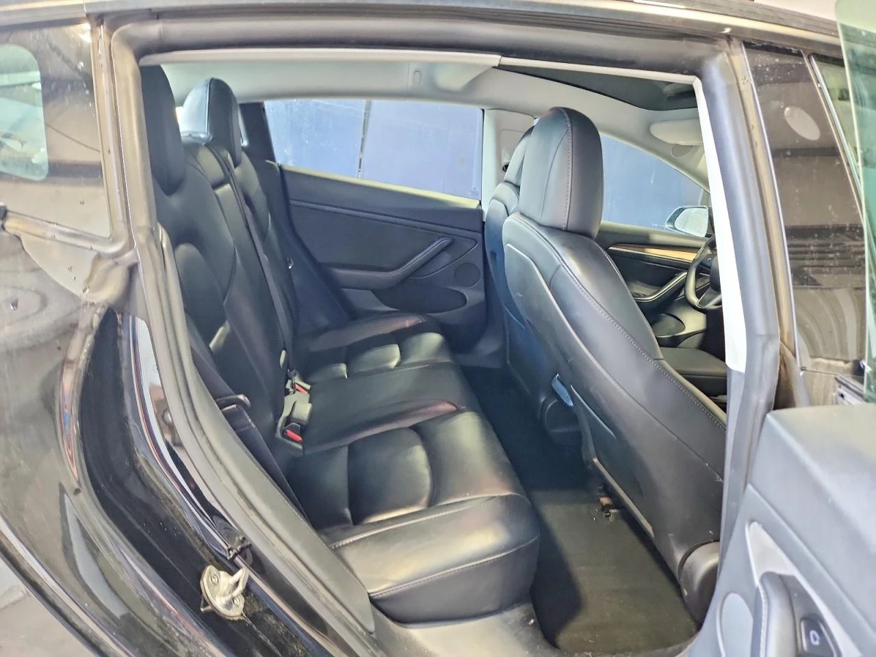 Tesla Model 3, снимка 10 - Автомобили и джипове - 55272151