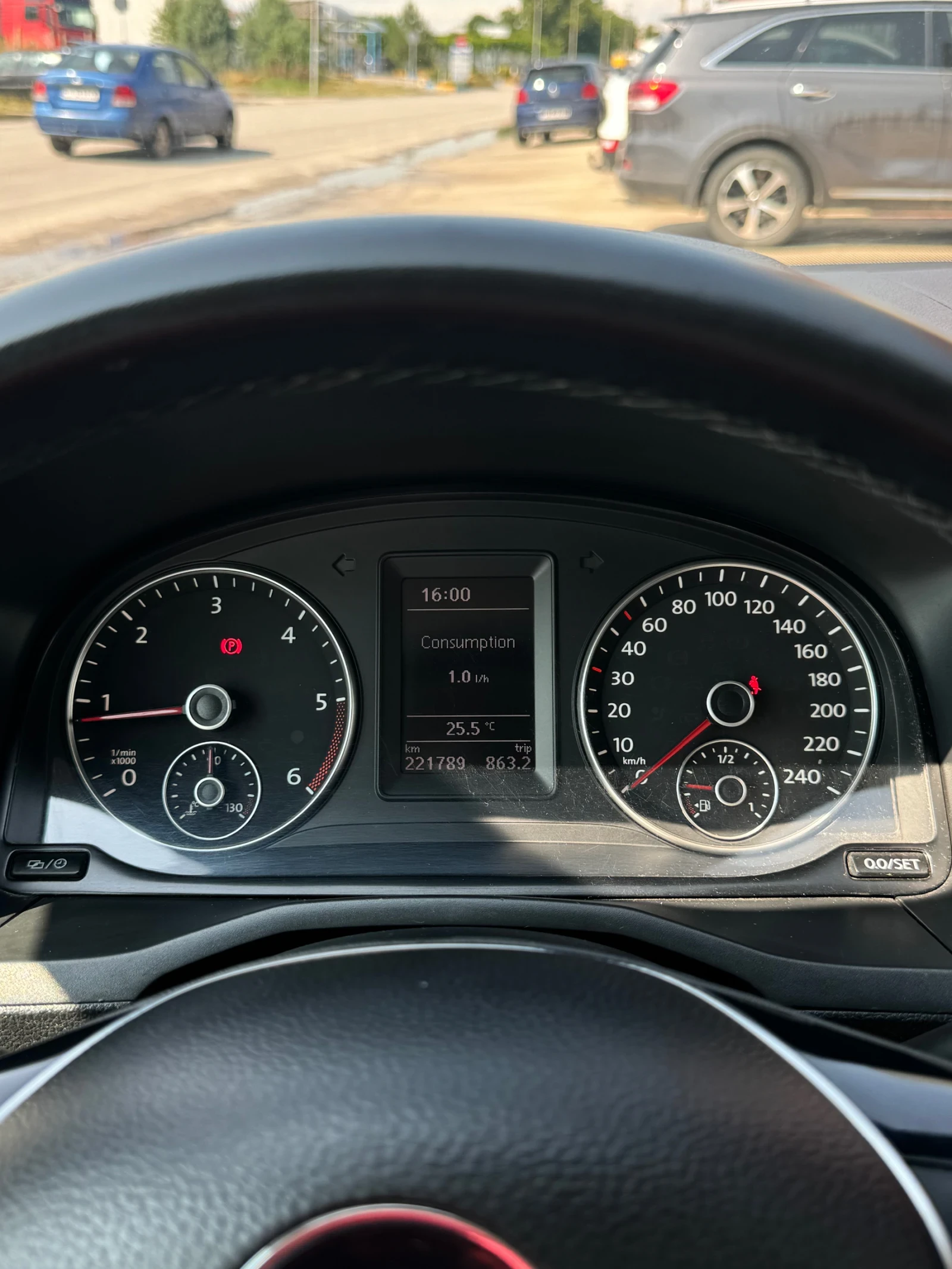 VW Caddy 2.0 TDI MAXI, снимка 14 - Автомобили и джипове - 55390150