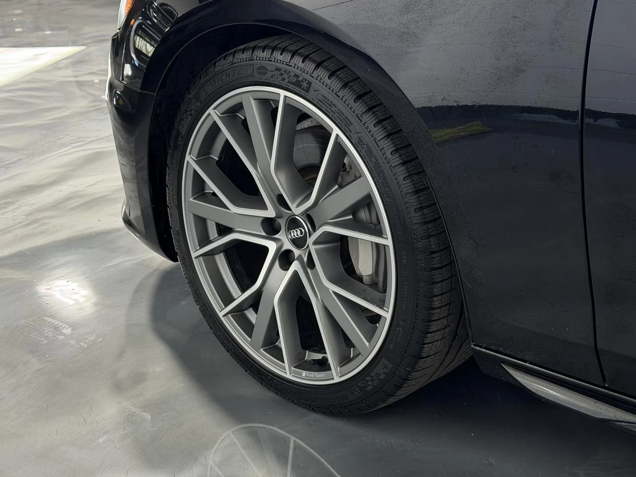 Audi A4 45 TFSI QUATTRO / S-LINE / MATRIX / BLACK OPTICS, снимка 4 - Автомобили и джипове - 55431031
