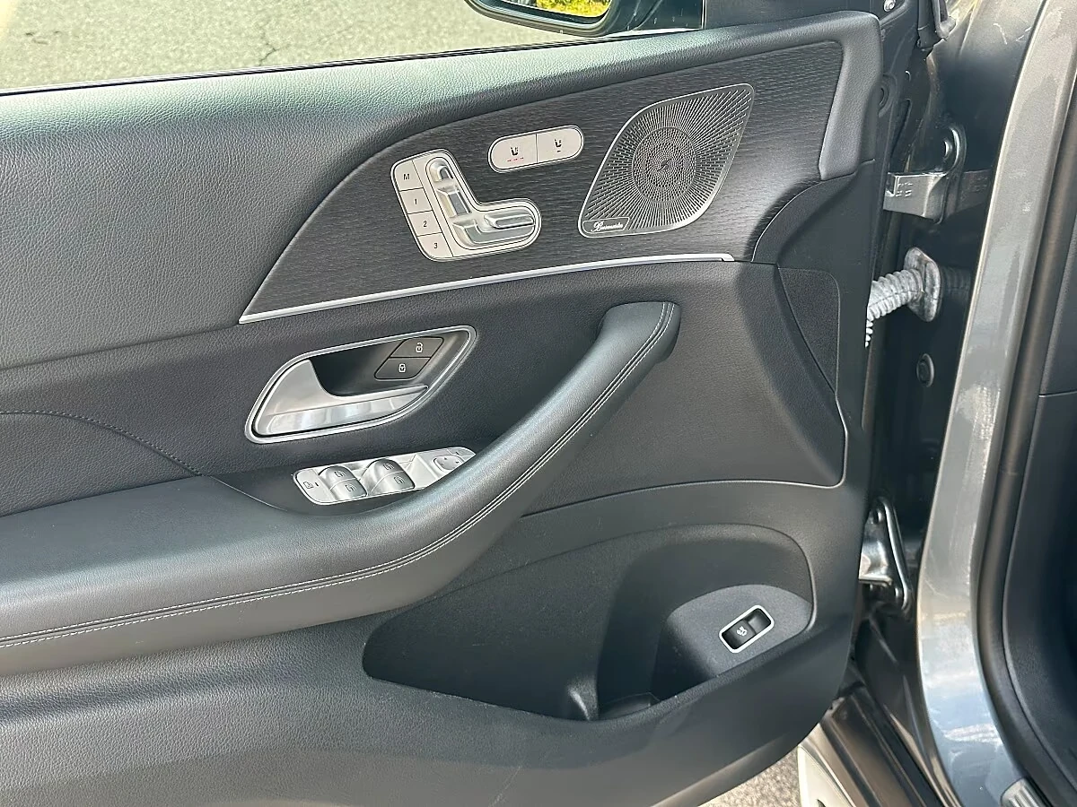 Mercedes-Benz GLE 450 d/MHEV/AMG/367HP/4M/PANO/BURM/360/326h, снимка 12 - Автомобили и джипове - 55738217
