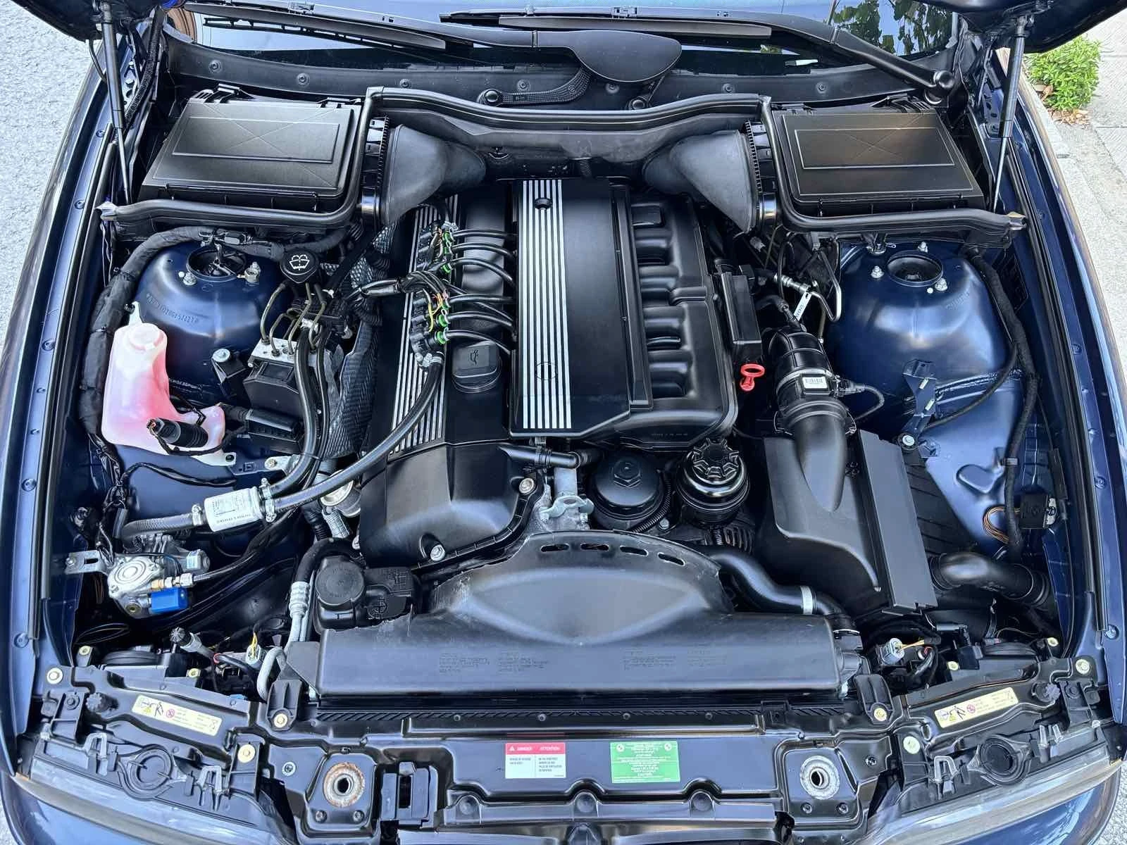 BMW 520 2.2I LPG PDC Xenon , снимка 7 - Автомобили и джипове - 56064221