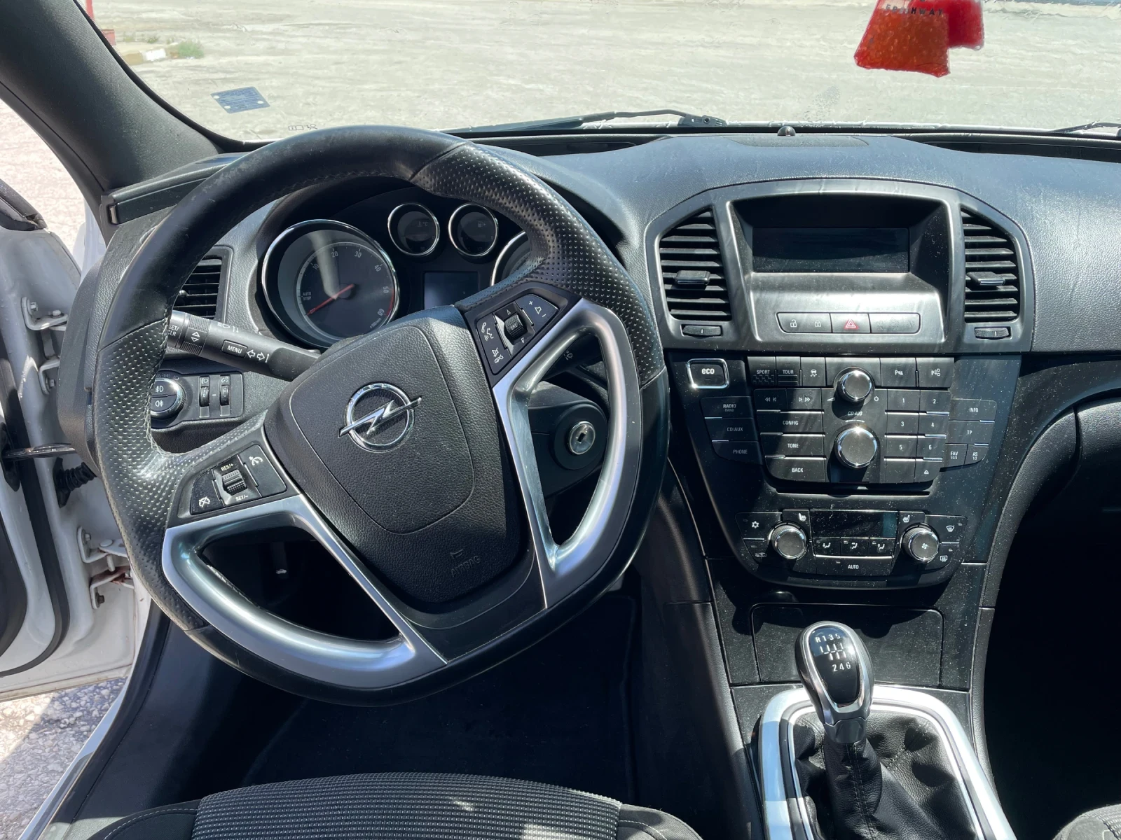 Opel Insignia, снимка 12 - Автомобили и джипове - 56272192