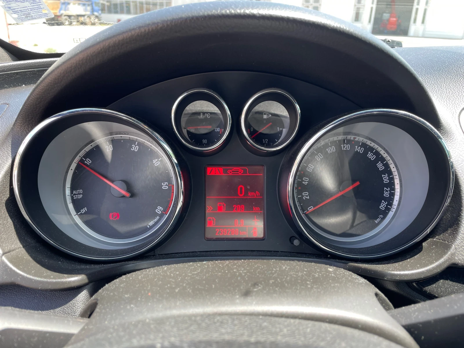 Opel Insignia, снимка 14 - Автомобили и джипове - 56272192