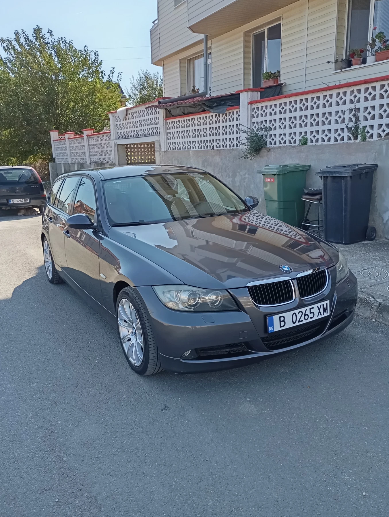 BMW 320, снимка 2 - Автомобили и джипове - 56448331