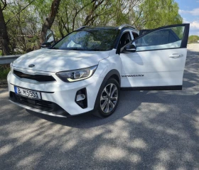 Kia Stonic  TOP 120kc.T- GDI - NAVI- CARPLAY-WAZE, снимка 1