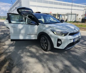 Kia Stonic  TOP 120kc.T- GDI - NAVI- CARPLAY-WAZE, снимка 11