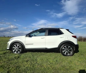 Kia Stonic  TOP 120kc.T- GDI HOBA - NAVI- CARPLAY-WAZE - 12750 € / 24936.83 лв. - 88717643 7