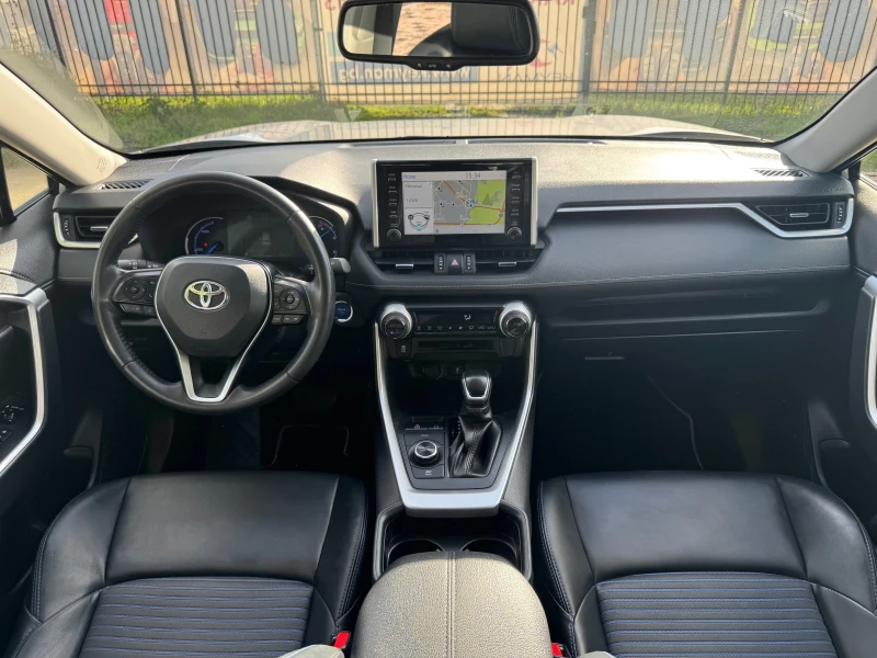 Toyota Rav4 2.5 Hybrid 4x4 , снимка 14 - Автомобили и джипове - 47540317